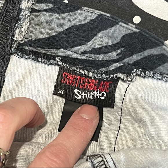 Switchblade Stiletto Zebra Print Pencil Skirt, XL - Picture 5 of 8